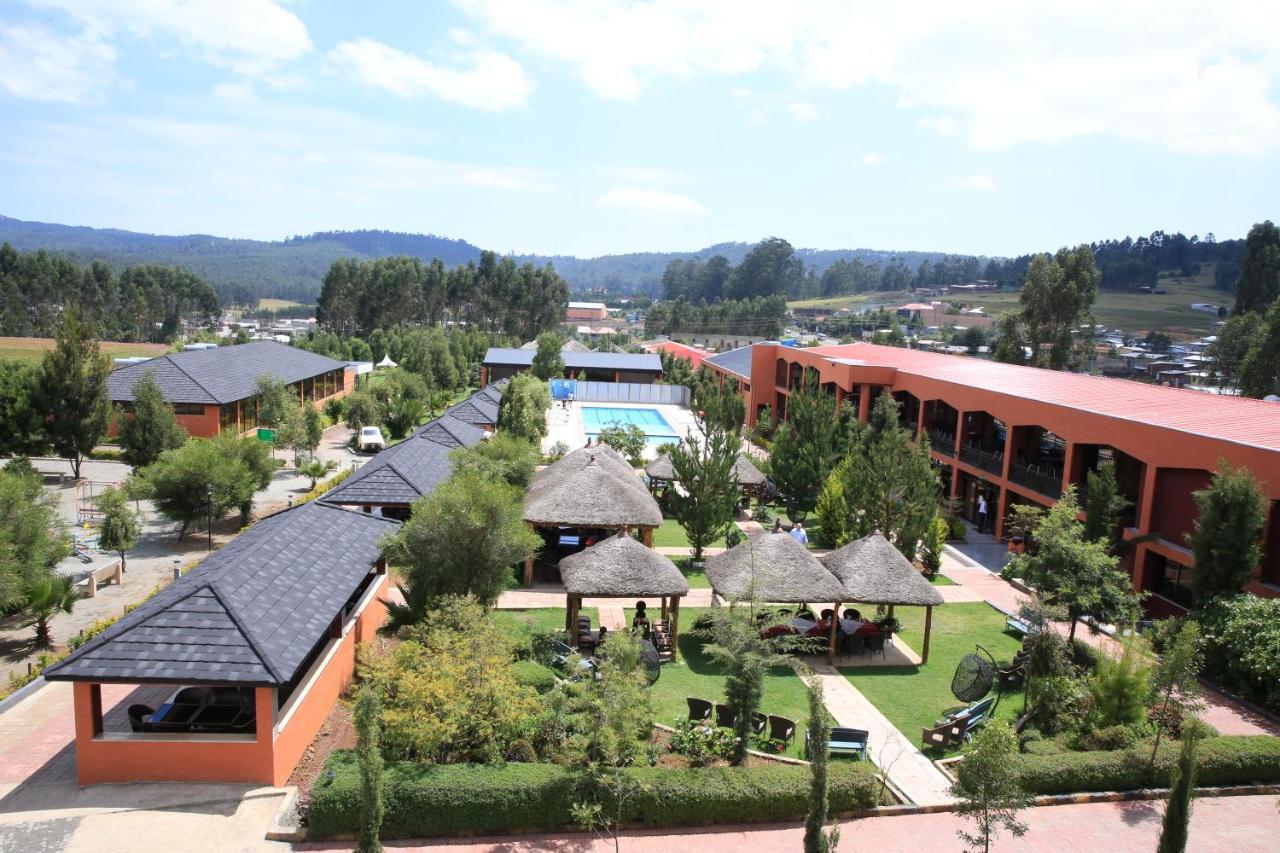 Yaya Africa Athletics Village Sululta Buitenkant foto