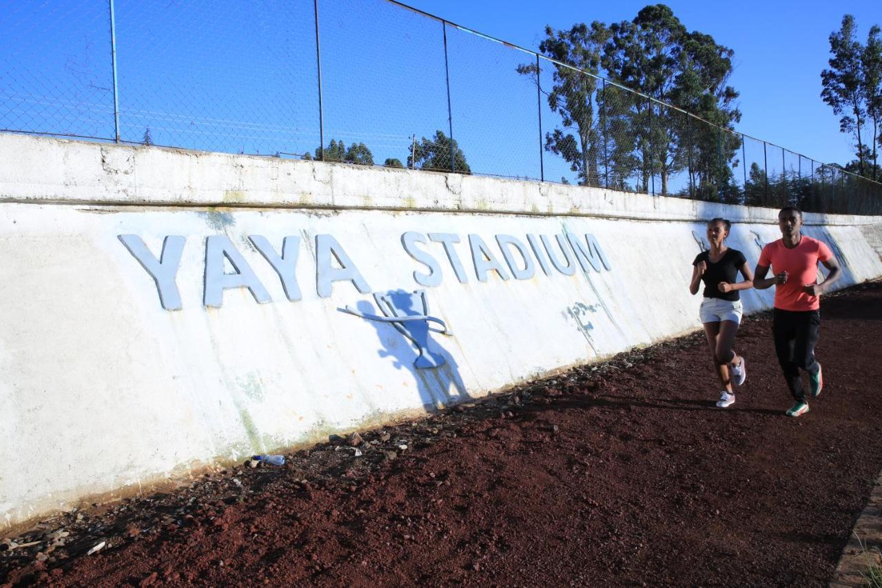 Yaya Africa Athletics Village Sululta Buitenkant foto